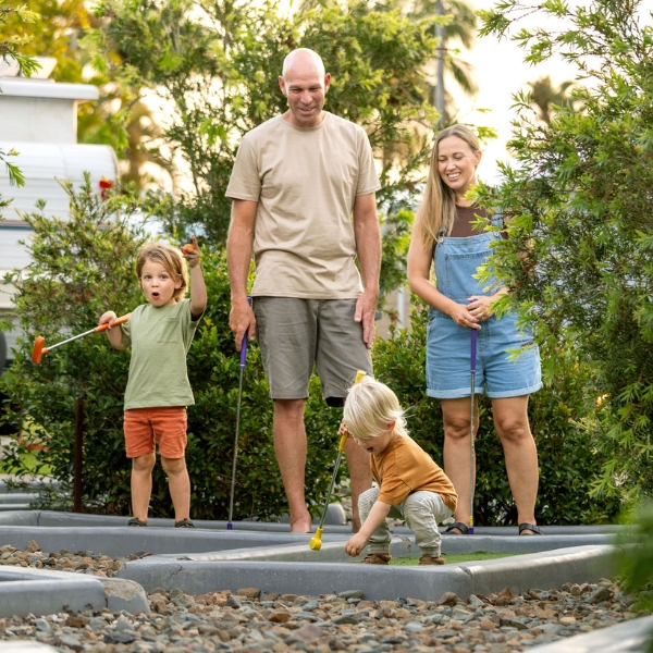 Maroochy River Family Mini Golf